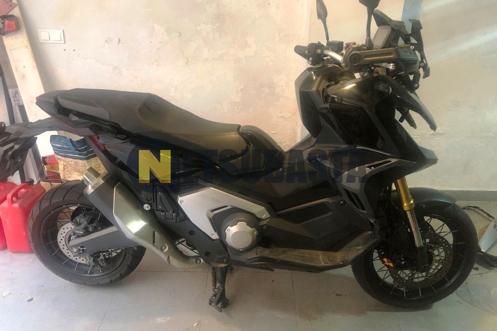 รีวิว Honda X-adv 745 2025 สีสันใหม่ โดนใจวัยรุ่น