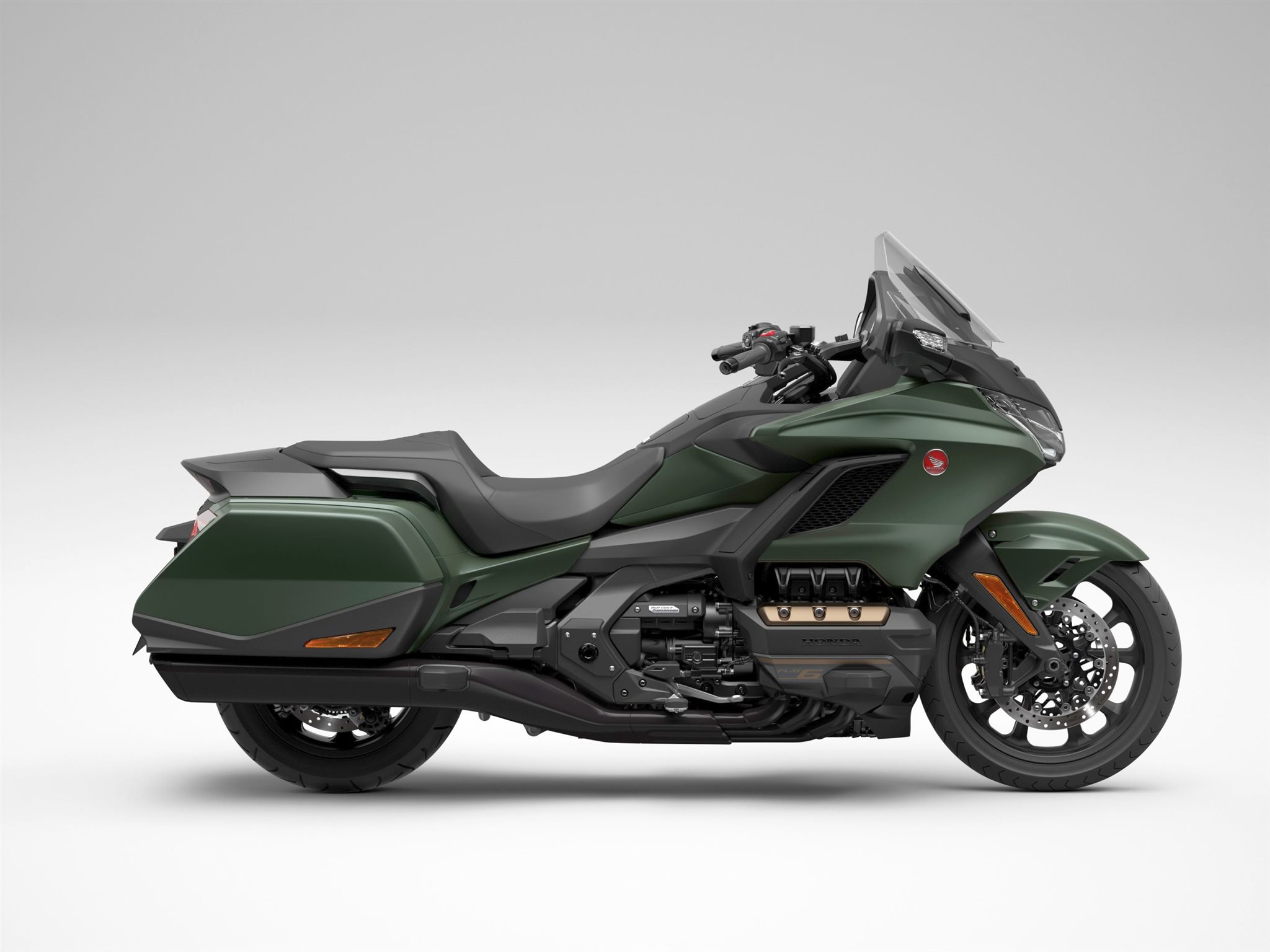 รีวิว Honda Goldwing Dct 2025 เพิ่มสีใหม่ ราคาเดิม