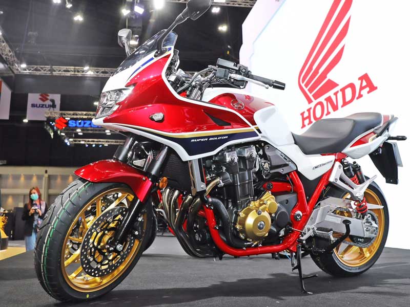 Honda Cb1300 Super Four 2025 เพิ่มสีใหม่ ราคาเดิม