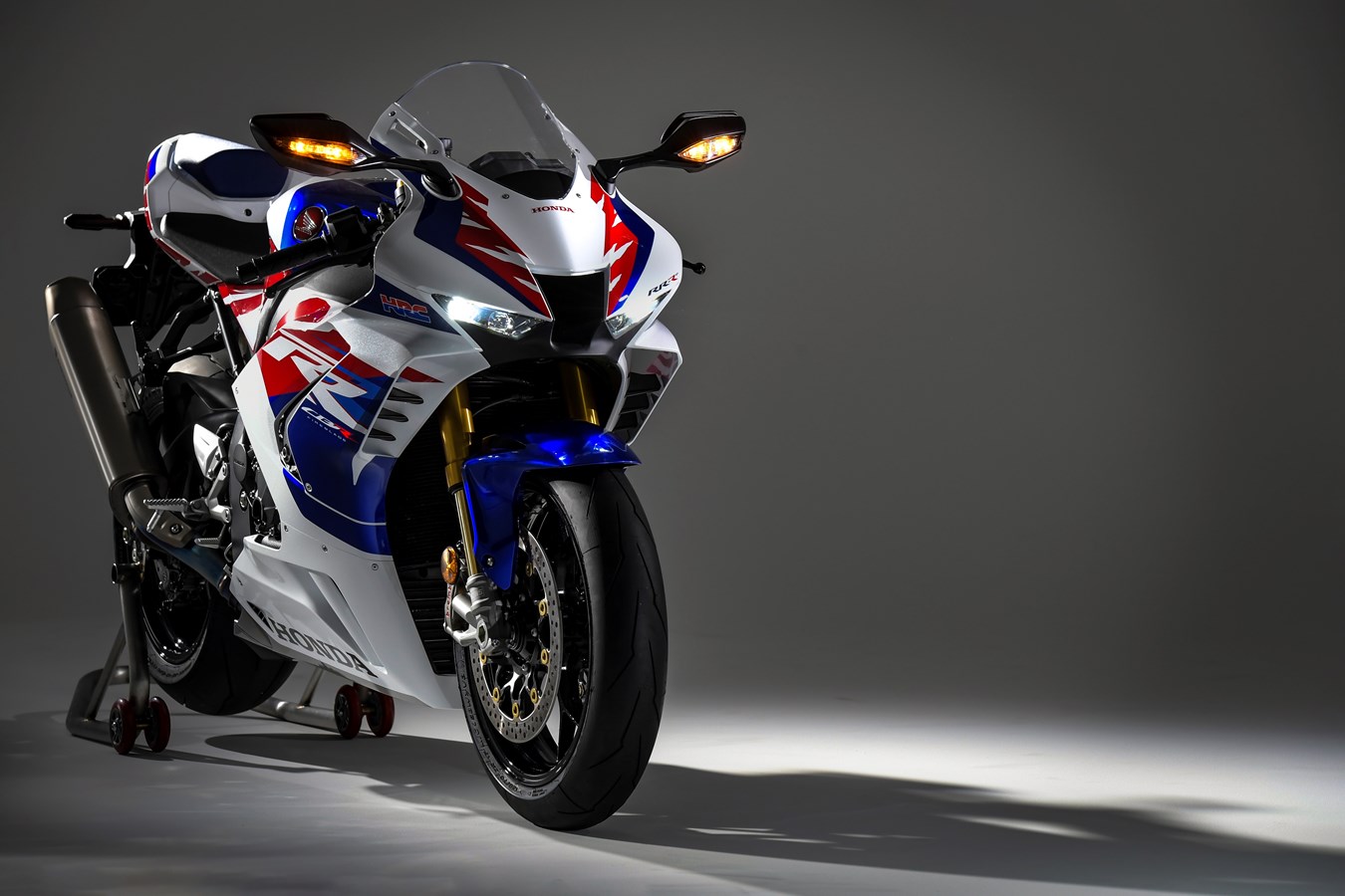 ใหม่ New Honda Cbr1000rr-r Fireblade Sp 2025 ราคา-ตารางผ่อน-ดาวน์